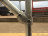 A003 Variable Short Tee 30 / 60 Degree Key Clamp 33.7mm